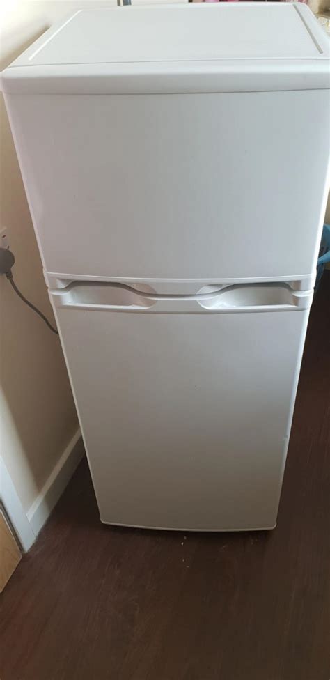 Short Fridge Freezer In Great Condition In S20 Sheffield For £7500 For