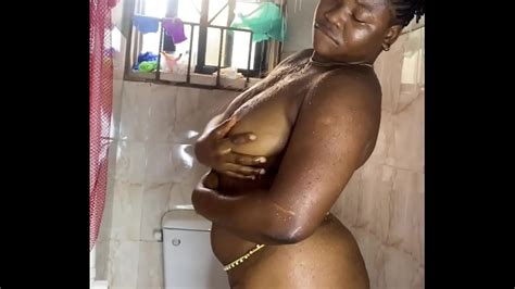 Watch How I Wash My Pussy And Body XNXX