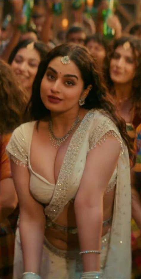 Instagram Indian Ayesha Khan Nude Photo 4 The Fappening Leaked Photos