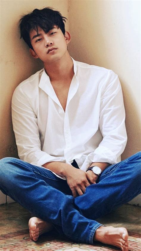 Hot Korean Guys Hot Asian Men Korean Men Korean Celebrities Korean Actors Lee Tae Hwan