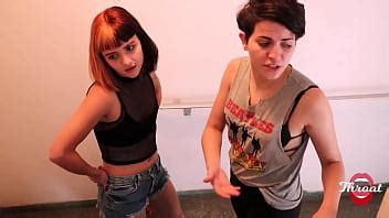 La Hermanastra De Mi Novia Me Dio Una Buena Mamada De Verga Casi Nos Pillan XVIDEOS