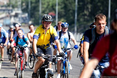 Велосипедисты Владивостока «открыли» мост на остров Русский: alexhitrov ...