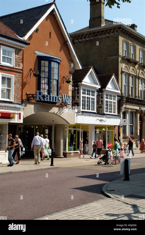 Travel Petersfield England Hi Res Stock Photography And Images Alamy