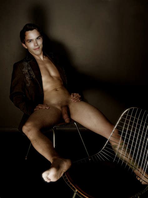 Nicholas Hoult Henson Exposed Naked Male Celebrities