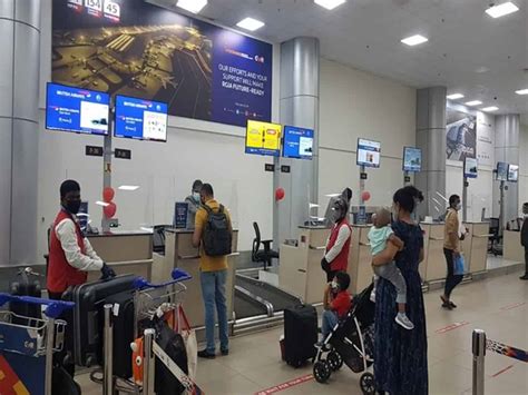 Covid testing at Hyderabad airport: Passenger questions reliability ...