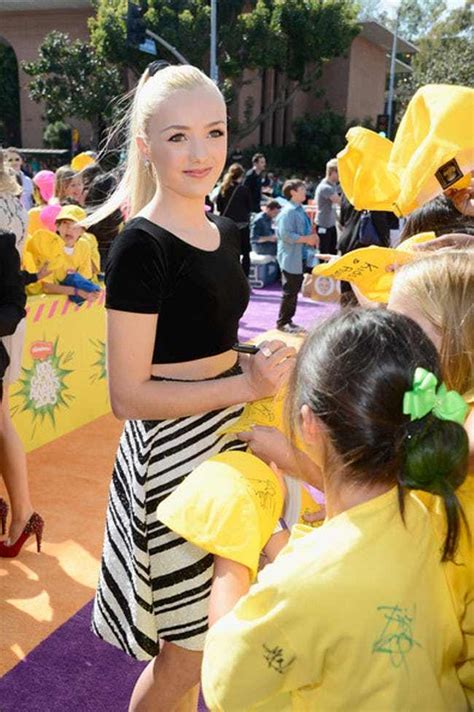 Nude Peyton List Hot Peyton List Bikini Photos Barnorama