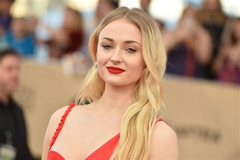 Sophie Turner Game Of Thrones Was My Sex Education