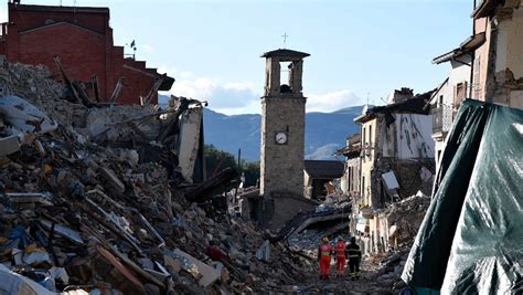 Il Stato L Anno Dei Terremoti In Italia Wired