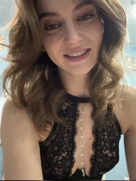 Angelari Fingering Pussy Ass Squirt