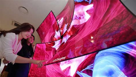 Lg Showcases New 88 Inch 8k Oled Television Which Doubles As A Speaker