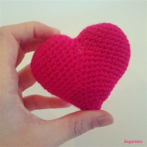 Crocheted heart Pattern Corazones de ganchillo Corazón de