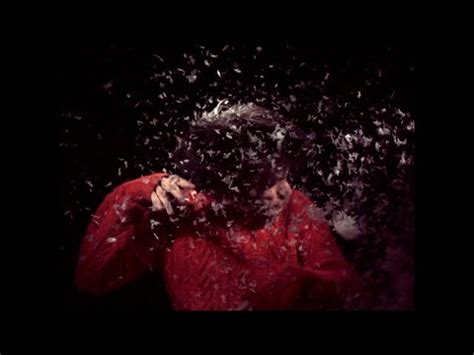 Radiohead Nude Music Video Song Lyrics And Karaoke