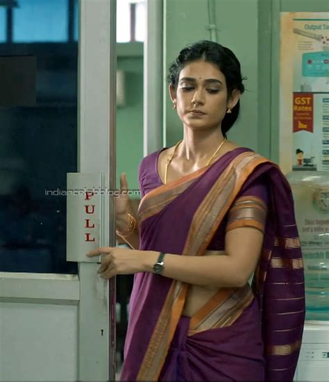 Aakanksha Singh Tamil Clap 5 Hot Saree Midriff Hd Caps Indiancelebblog