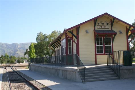 Piru Ca The Piru Train Station Photo Picture Image California At