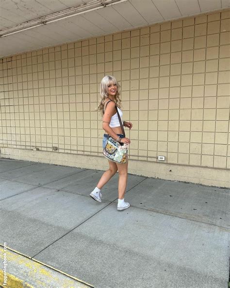 Loren Gray Lorengray Nude OnlyFans Leaks Fappening FappeningBook