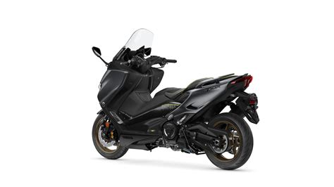 Yamaha TMAX 20 Aniversario Un Scooter De Carbono Forjado