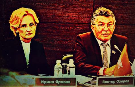 На страну надевают «пакет Яровой»