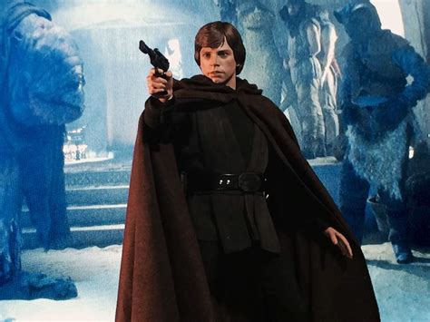 Hot Toys Star Wars Return Of The Jedi Luke Skywalker 1 6 Scale Figure Photoshoot Star Wars Amino