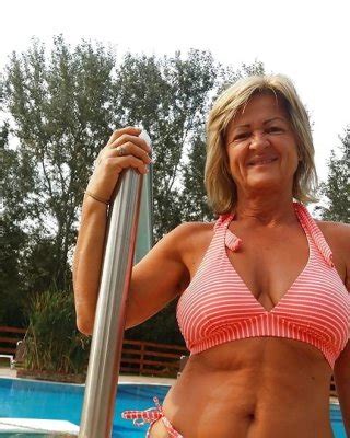 Granny Bikini Porno Bilder Pictoa