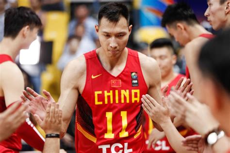 La Lakers Interested In Bringing Over Chinese Star Yi Jianlian Report