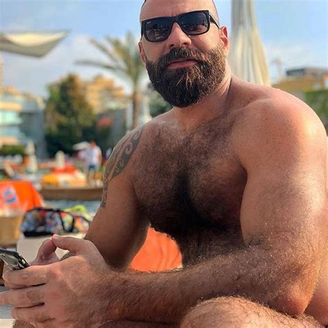 Pin By Hugh Jardon On Beary Hot Hairy Men Men Hairy Muscle Men