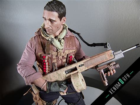 Hot Toys Predators Royce 1 6 Photo And Video Review