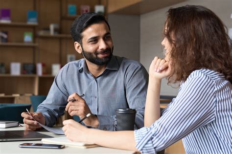 Top 5 B2B Marketing Trends to Watch in 2023 - New Park Creative