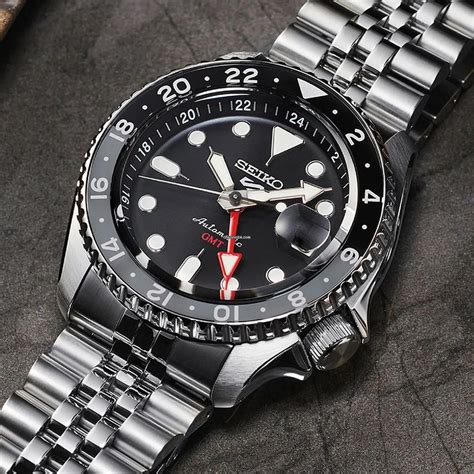 Seiko 5 Sports Gmt Ssk001k1 Night Wolf Automatic Divers For Rp