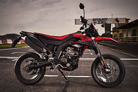 Aprilia Sx 125 Supermoto Neu Kaufen Gebrauchtbikesat Gmbh