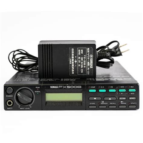 Yamaha Fx500b Bass Digital Multi Effects Processor With Power Reverb