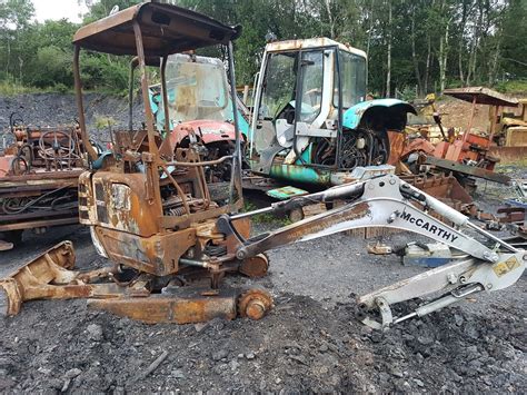 Takeuchi Tb R Mini Digger Excavator Dismantling For Parts Counter