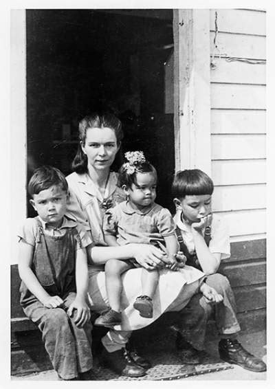 Archives Photographs Interracial Intimacies Sex And Race In Toronto From To