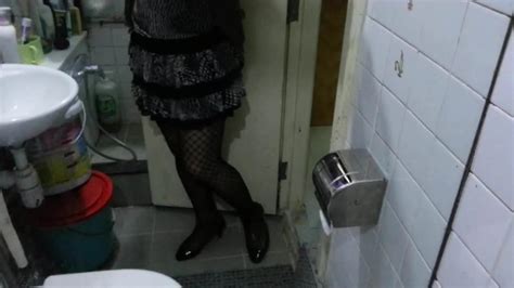 Black Patent Pumps With Pantyhose Teaser Gay Man Porn Feat Kit XHamster