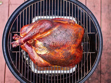 how long to smoke a 18 lb turkey