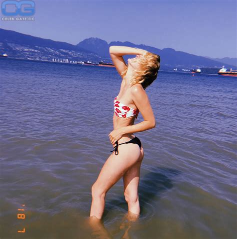 Sarah Grey Nude Pictures Onlyfans Leaks Playboy Photos Sex Scene Uncensored