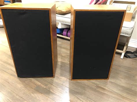 Marantz Imperial Speakers Reverb