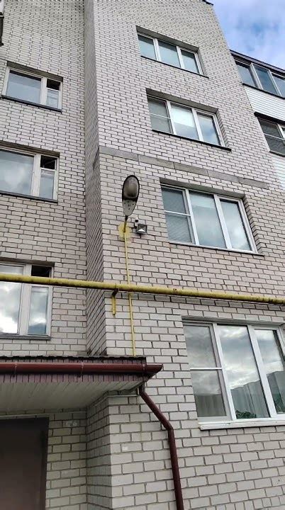 Заброшенный светильник с лампой ДРЛ, вместо него светодиодный - YouTube