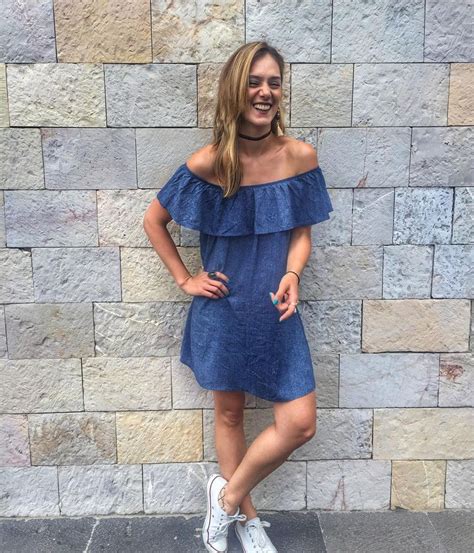 Hot Sexy Susy Mora Bikini Pics