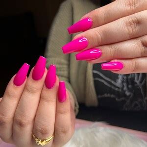 Hot Beauty Hot Pink Medium Coffin Fake Nails Press On Nails False Nails Glue On Nails