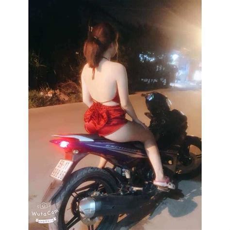Vietnam Hot Girls On Motorbikes A Gift For You Yamaha Exciter Gp Cc A Gift