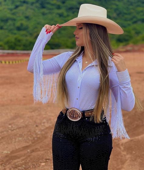 Cowgirl Cowgirl Outfits For Women Vaquera Outfit Latina Fashion Outfits