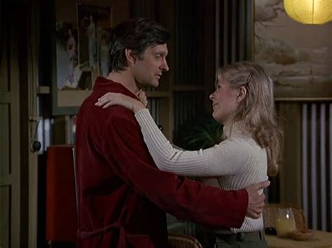 M A S H Season 2 Episode 15 Officers Only 22 Dec 1973 Mash 4077 Hot Lips Loretta