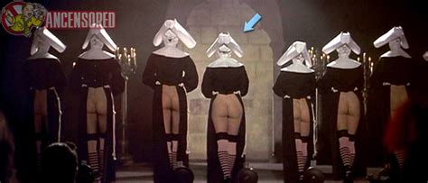 Elisabeth Shue Nude Pics Page