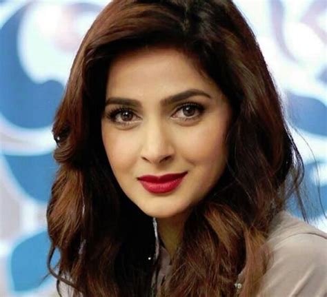 Saba Qamar Bioheight Weight Age Biography Wikiwedding Affair