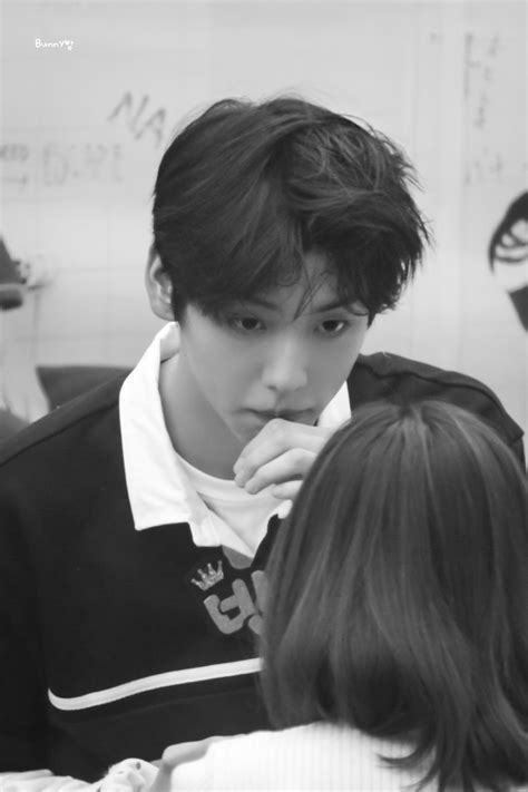 TXT 'The Dream Chapter: MAGIC Run Away #Magic_Island #TXT_MAGIC