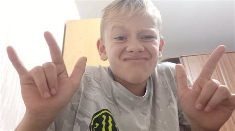 а ты топи топи ту тапочку в пол🚘 - YouTube