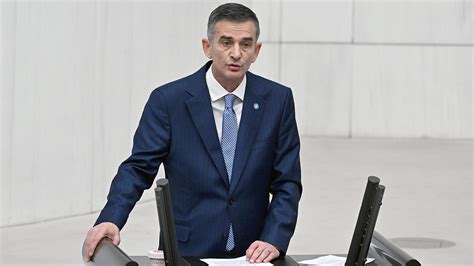 partiden ihrac edilen umit dikbayir konustu ortalik karisacak dava