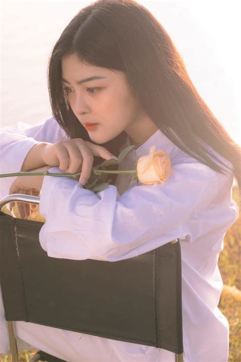 Hot girl 2k mang nét đẹp thanh xuân vườn trường Du Mi góp mặt vào bản đồ gái xinh Tiktok bằng