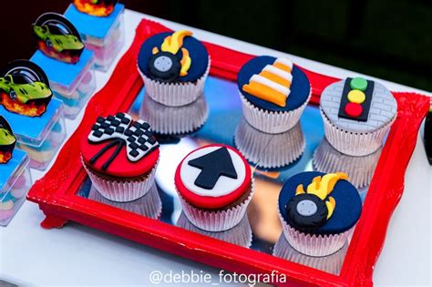 Doces Decorados Hot Wheels Fotografia Debbie