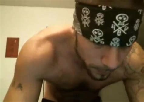 Hot Thug Smoke ThisVid